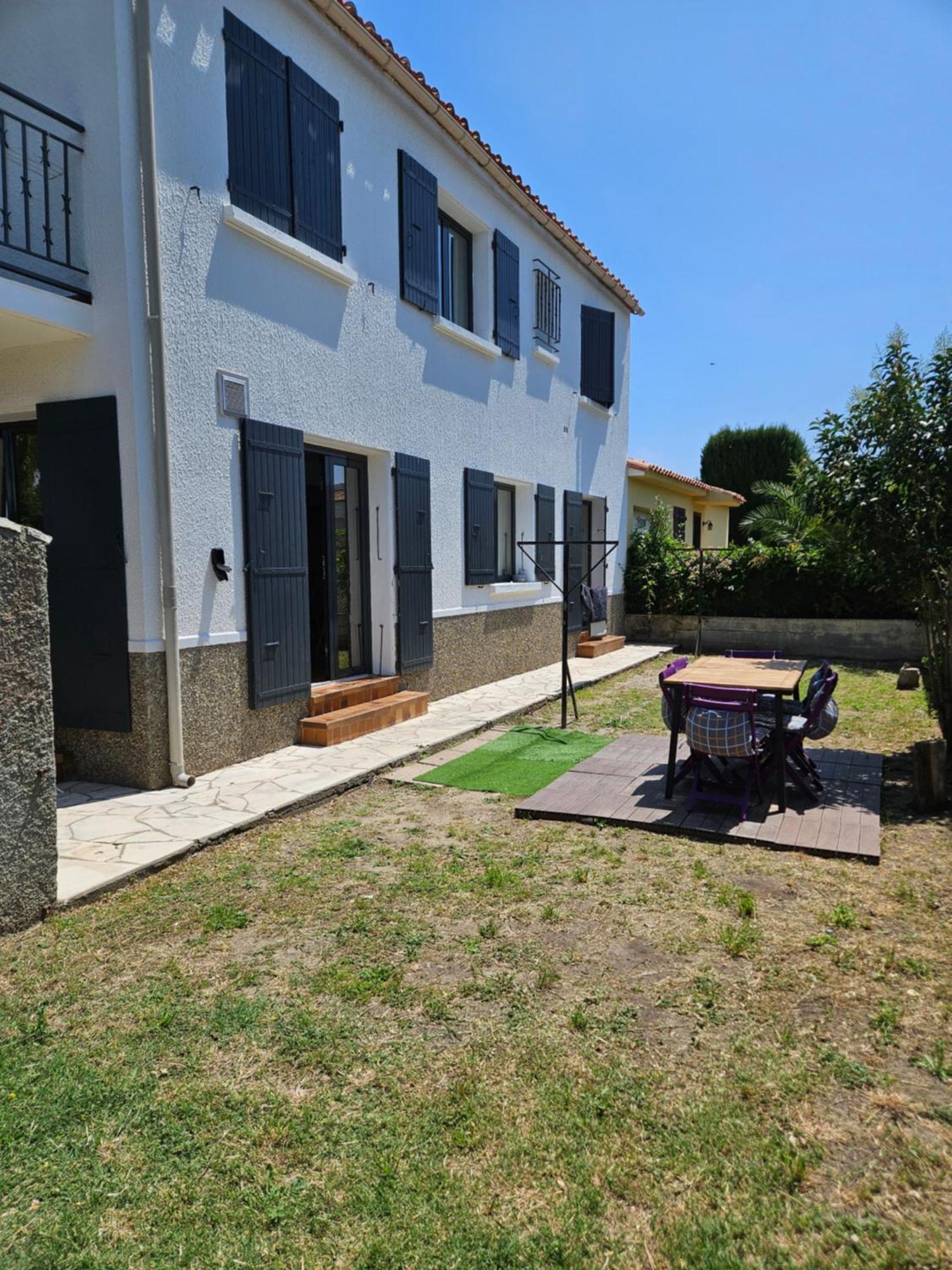 Appartement F3 Meuble Et Equipe Saint-Cyprien  Esterno foto